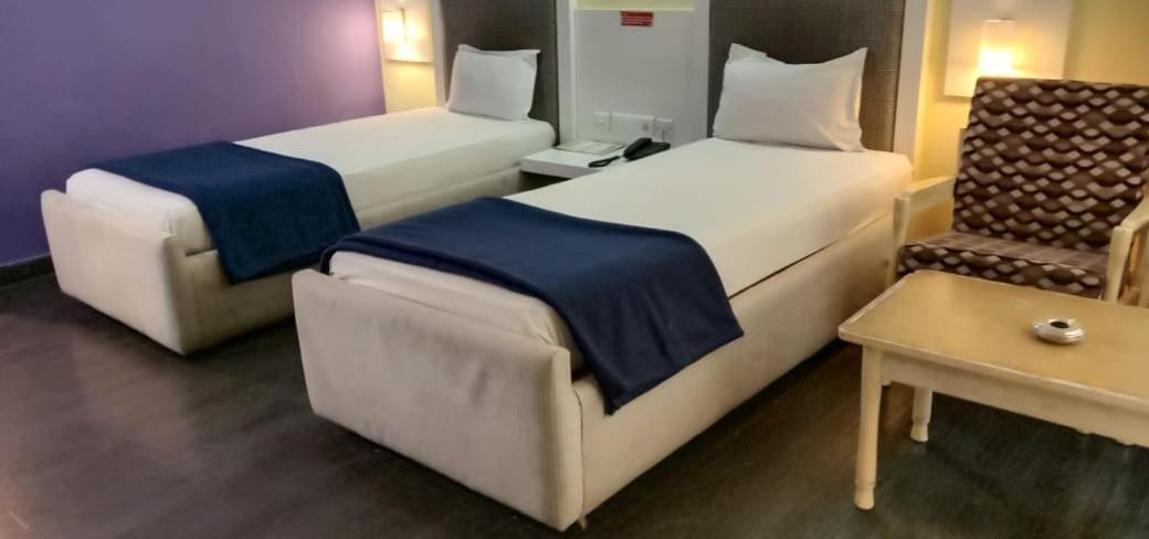 Hotel Jaya International 하이데라바드 외부 사진